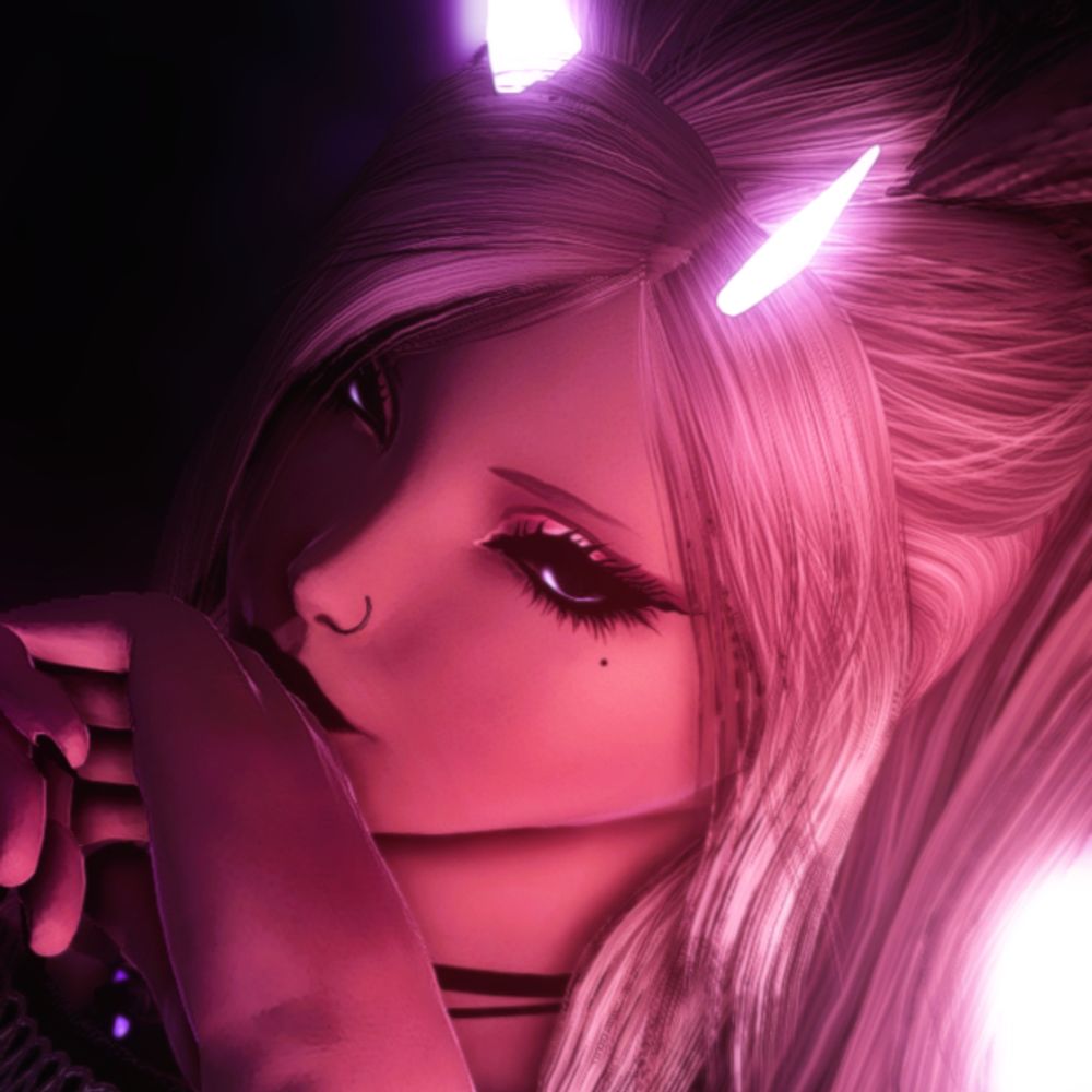 ⸸ Lilith ⸸ 🔞