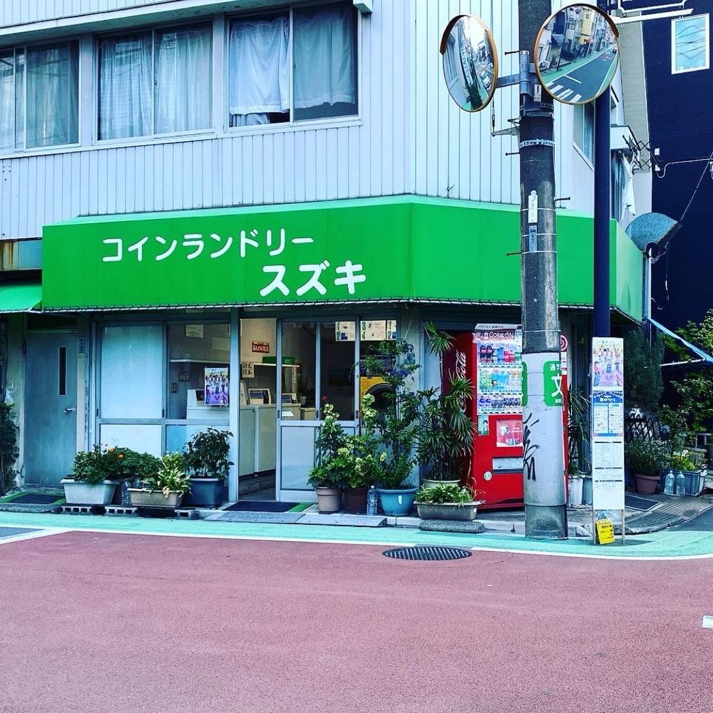 チロルチョコ