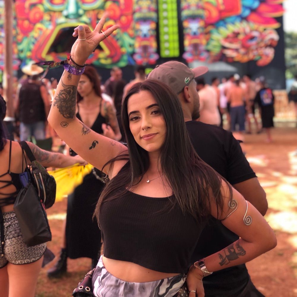 𝕮𝖎𝖓𝖉𝖞 ✨