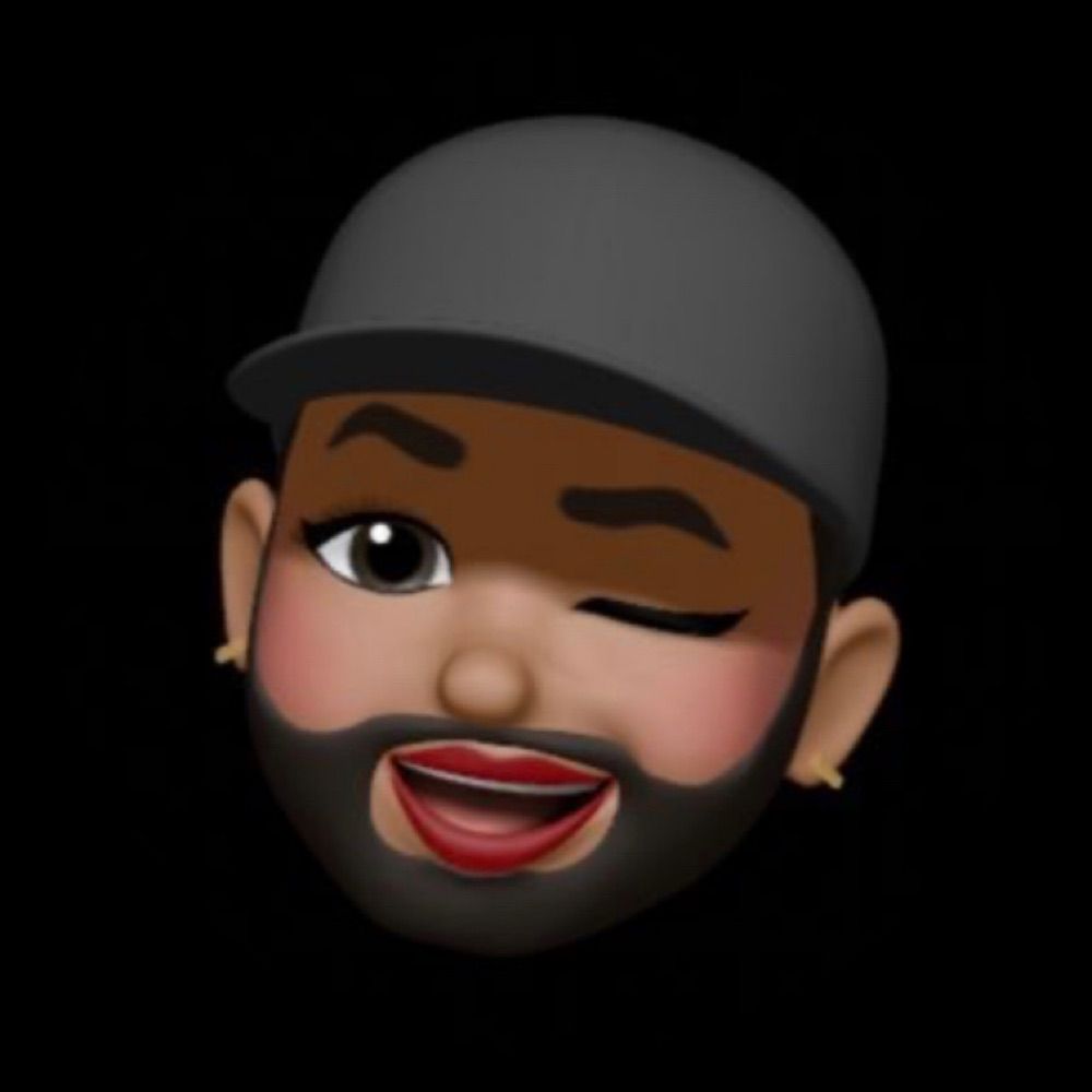 QueerlyDerrick