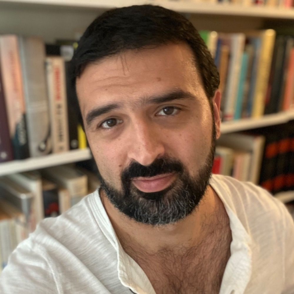 Ali Esbati's avatar