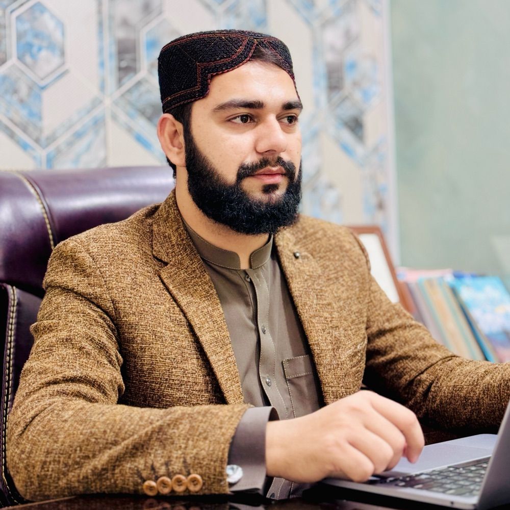 Aizaz Drkhwasti