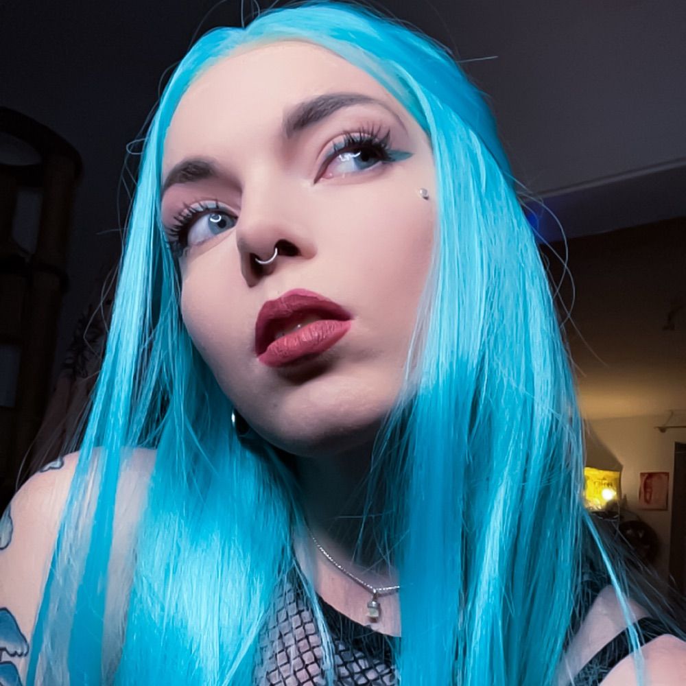 Laris Lazuli