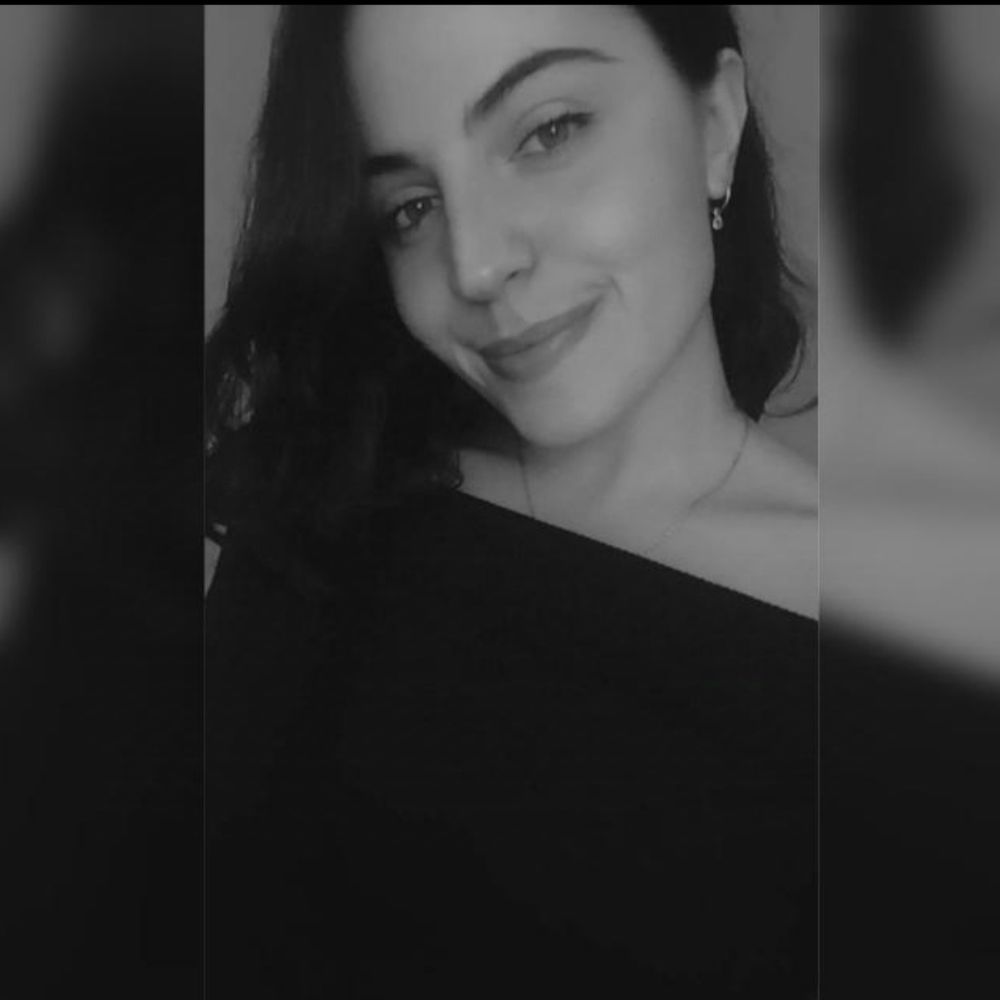 Cris M.🦋