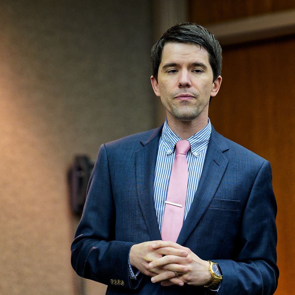Dr. Jonathan Abel