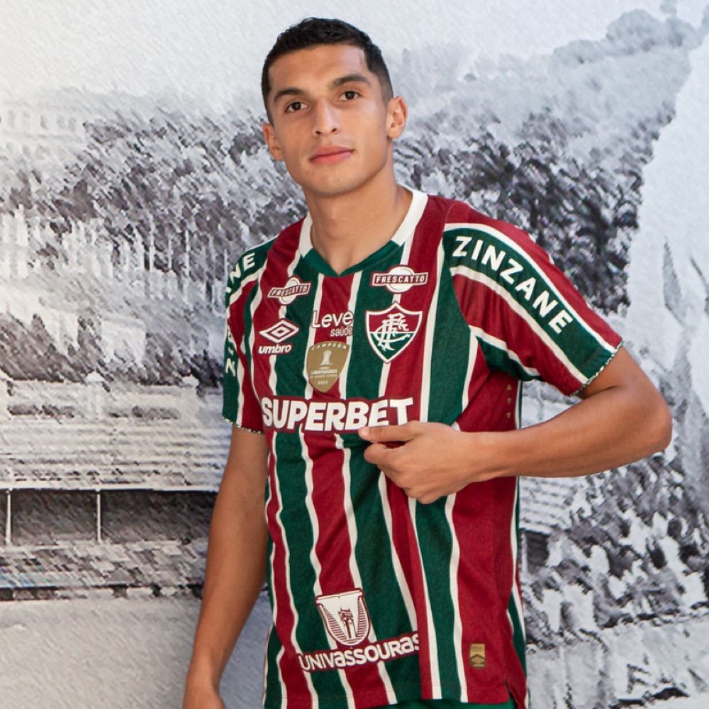 Kevin Serna da deprê