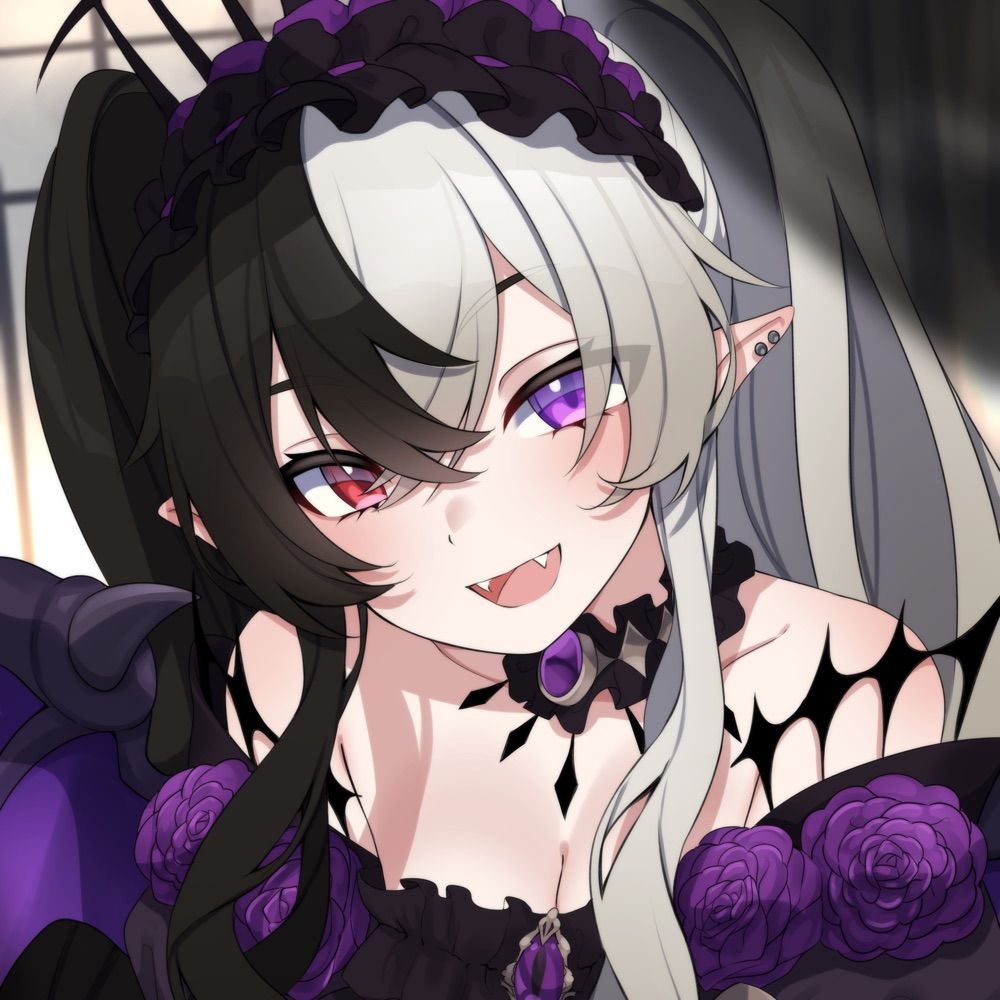 Kaguya Shivani 🩸🌙