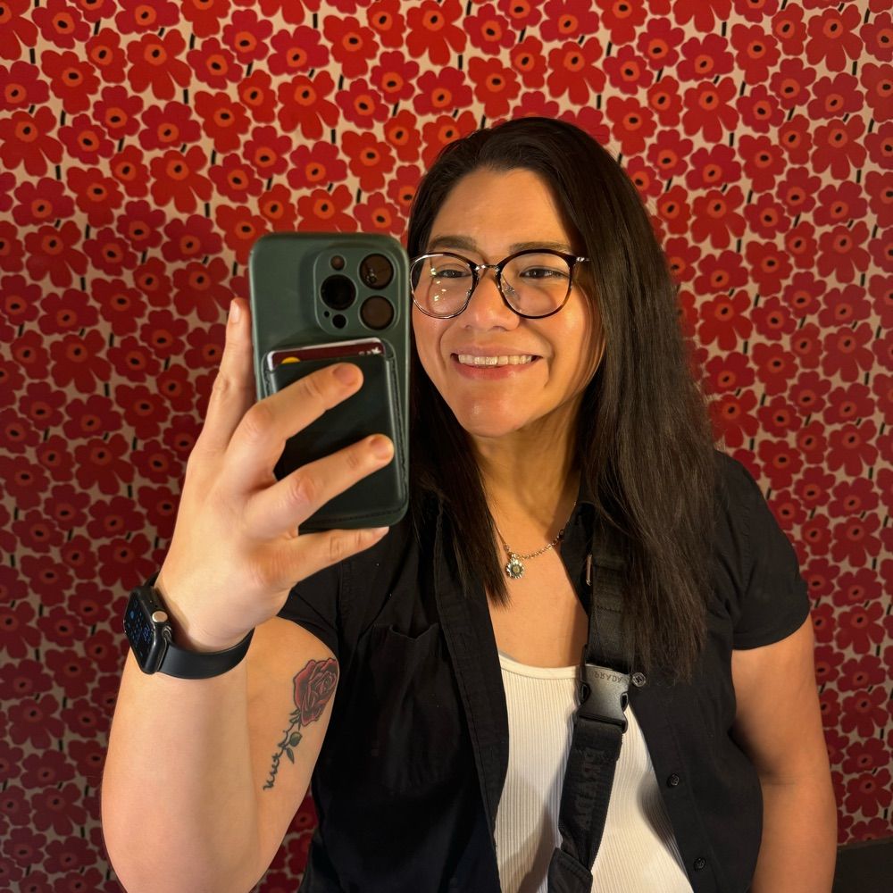 tu tia la lesbiana ☀️