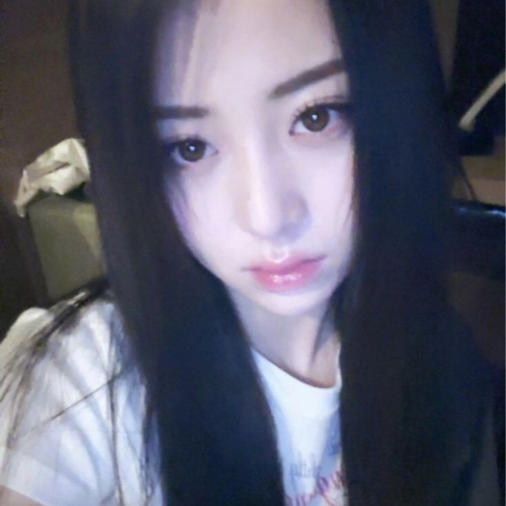  ely⁷ w. jk