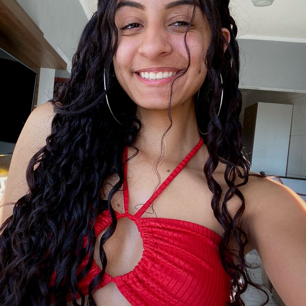 isa gatinha