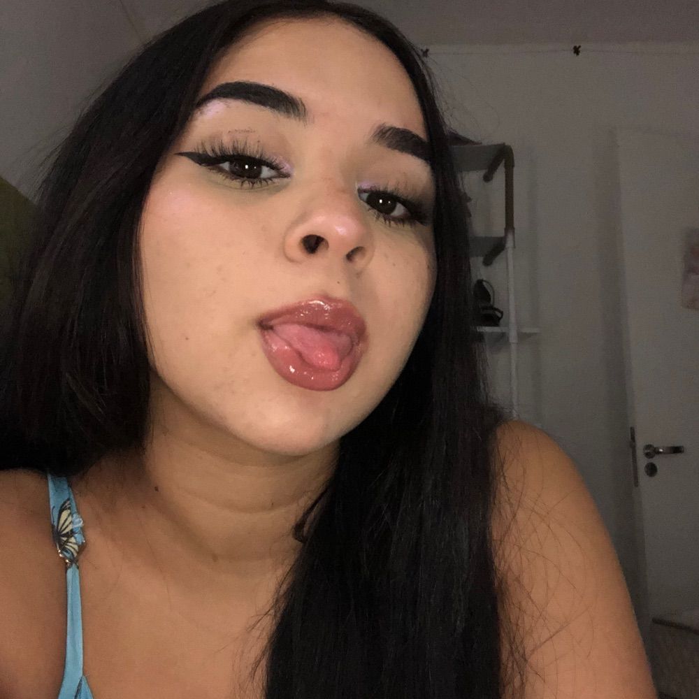 laura ⭐️ UMA ROÇA COM 3 MULHERES 