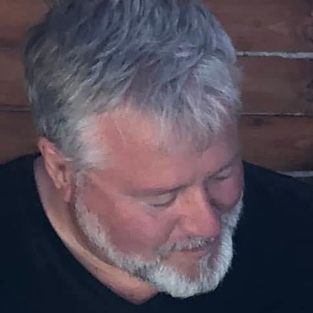 Carlos Figari