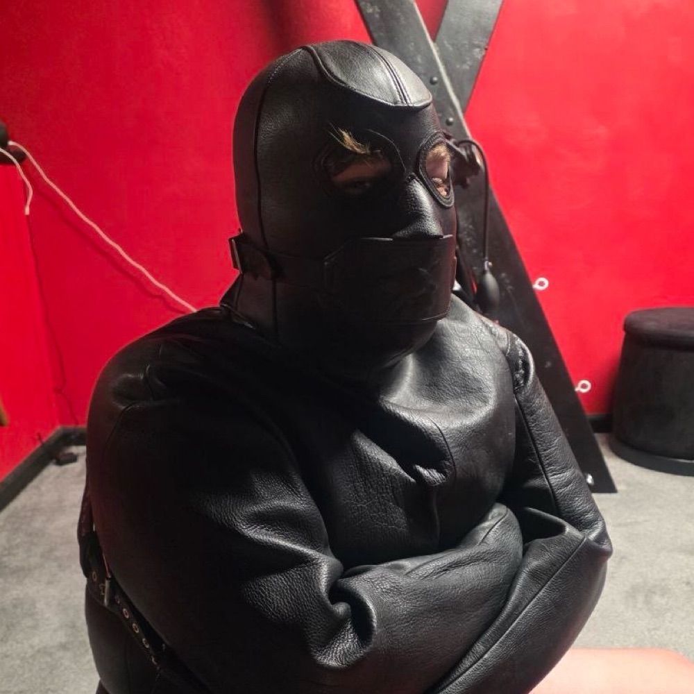 RubberSlave242
