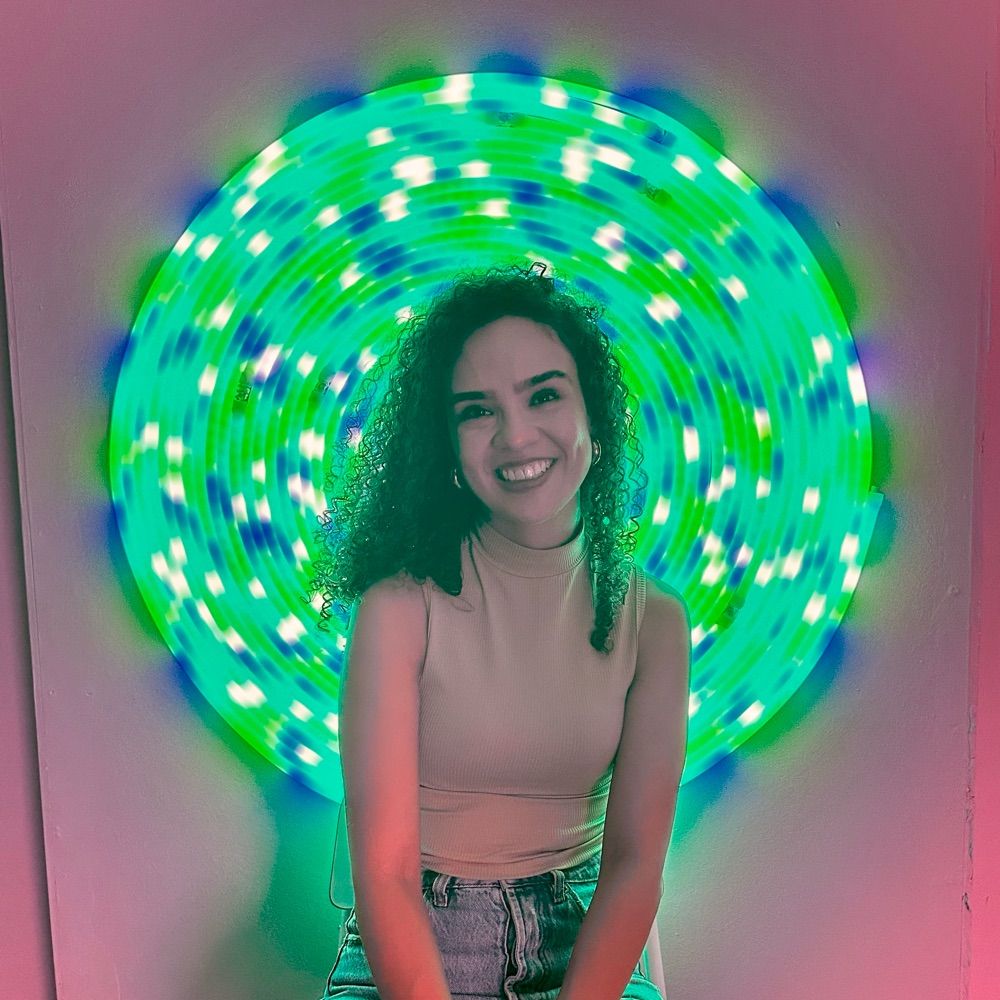 𝐿uisa 𝓕ernanda