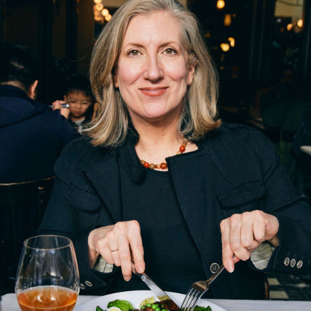 Lesley Chesterman 