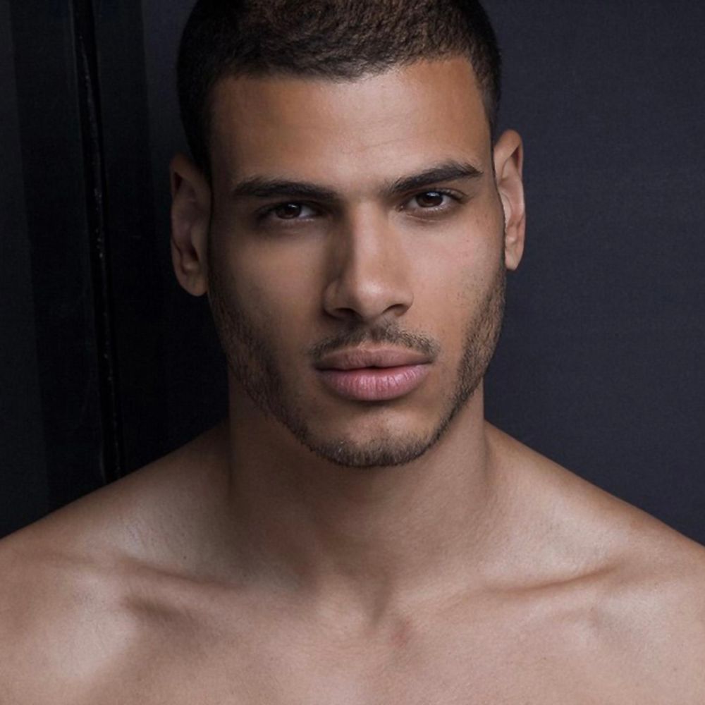 Male Model Daily