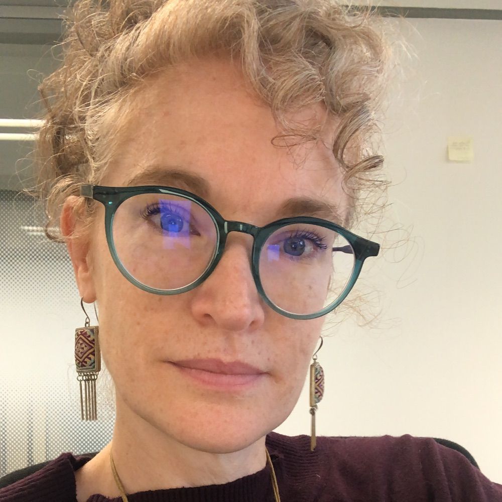 Dr Julie Fraser