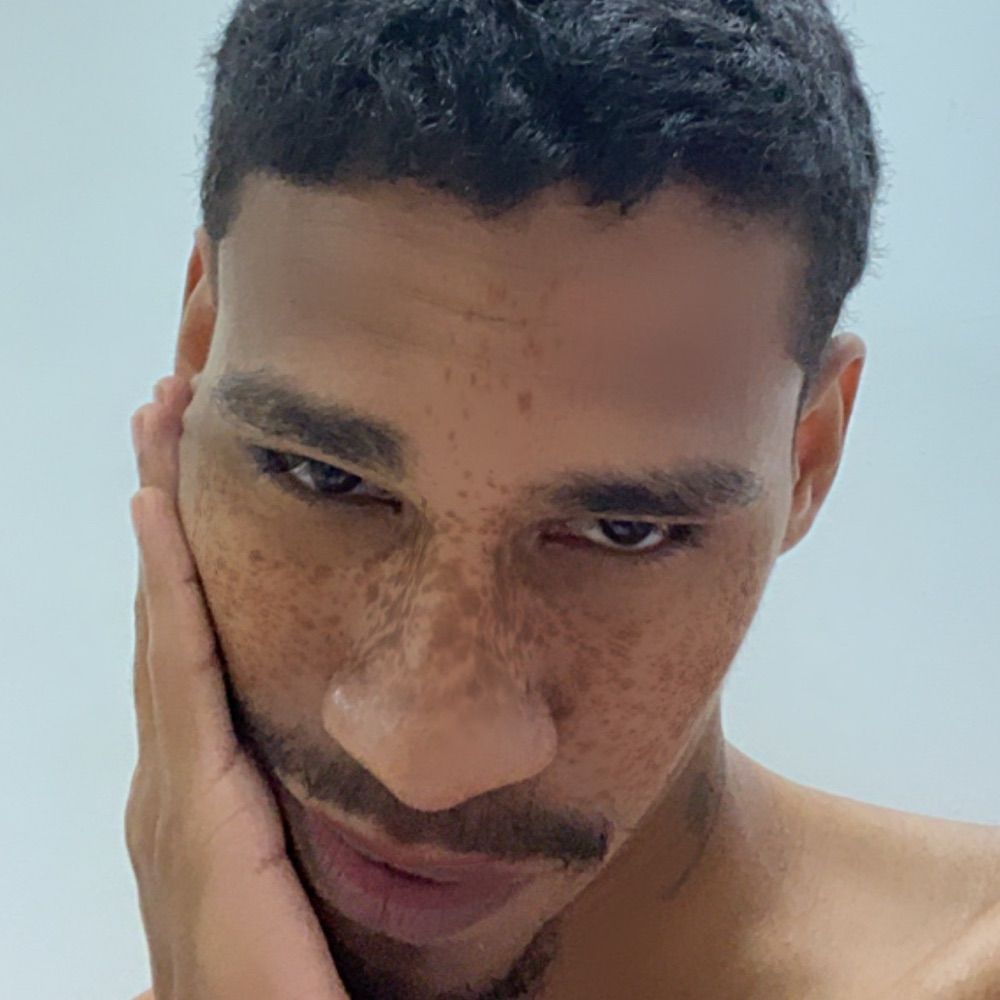 Lucas futuro peitudo nascimento 