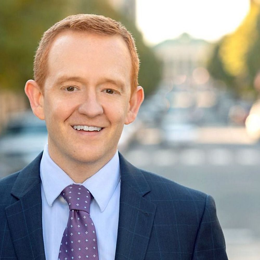 Meteorologist Lee Ringer