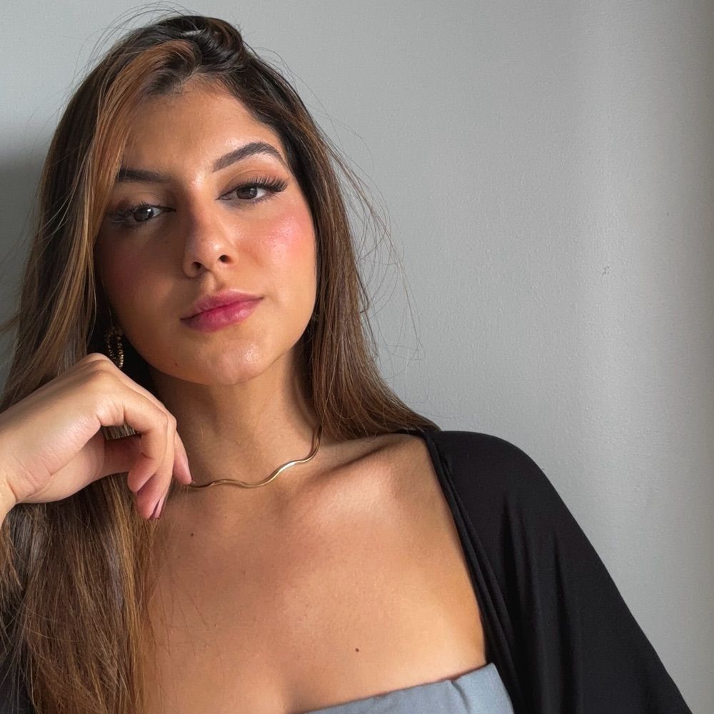 Maithê Pires