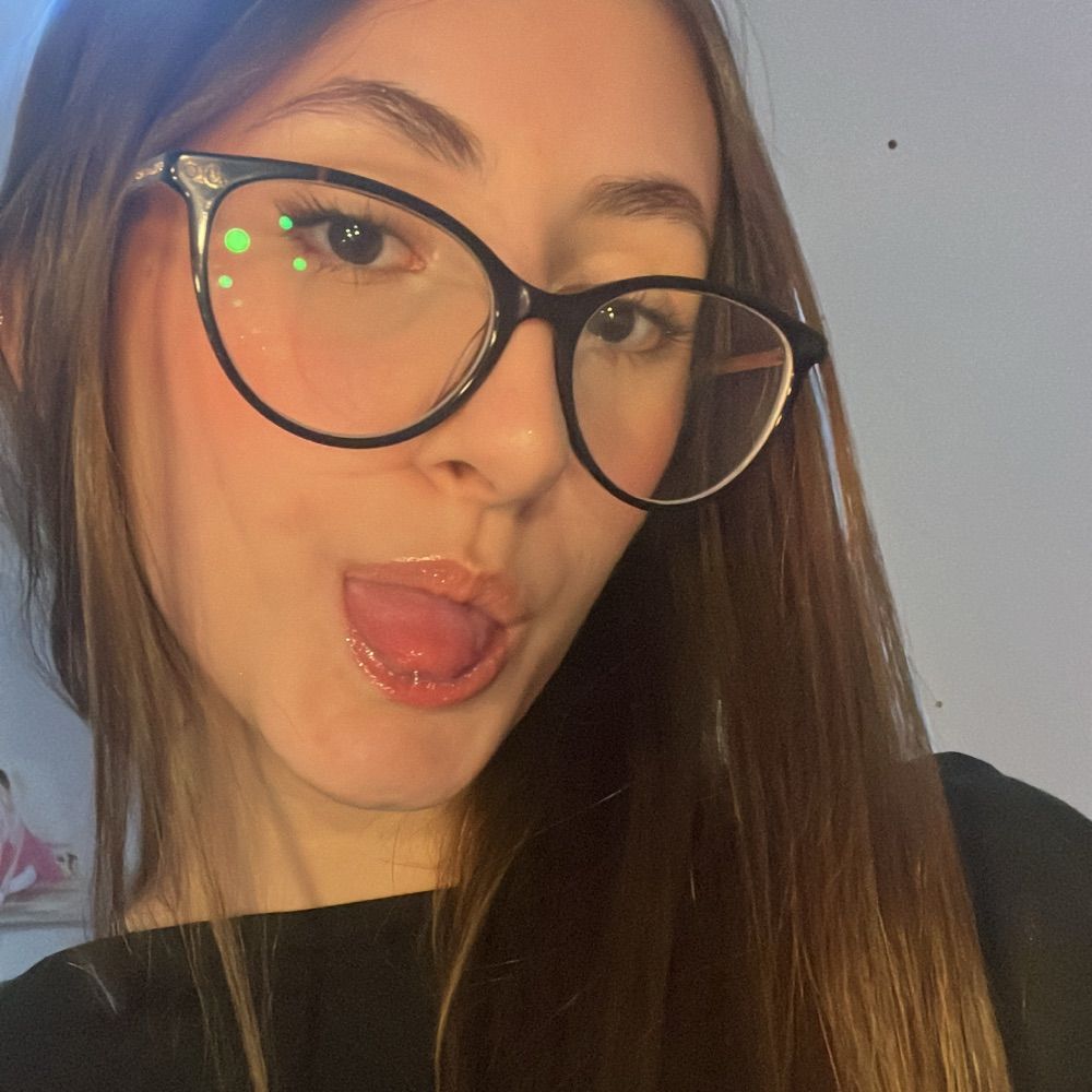 Bella Martinelli 