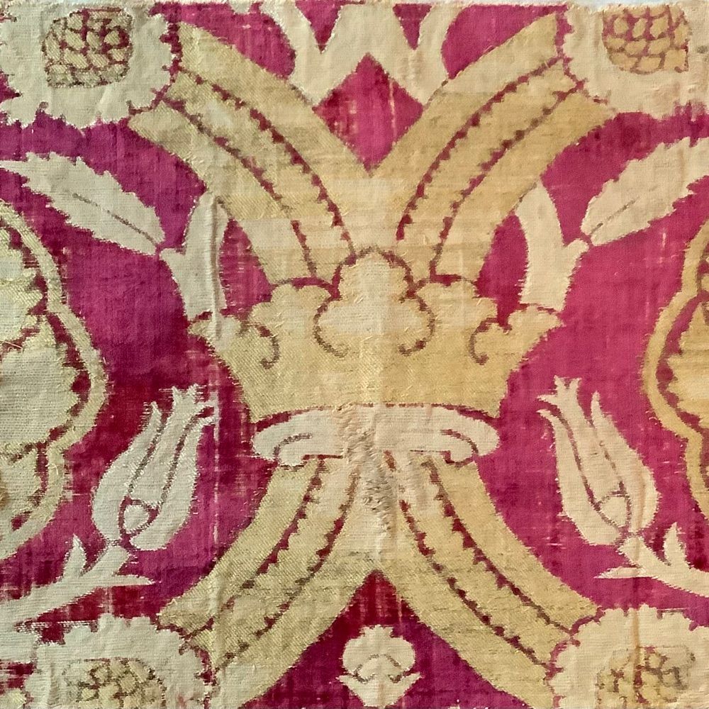 Antiquetextilelife