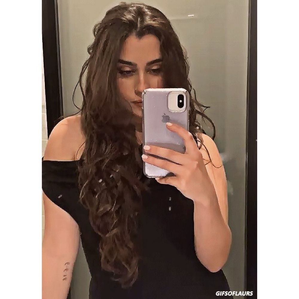 Ritis abraçou a Lauren 