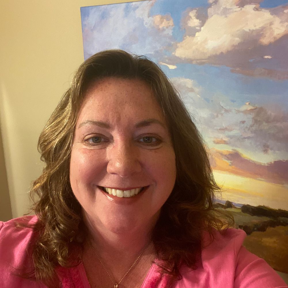 Lisa M White