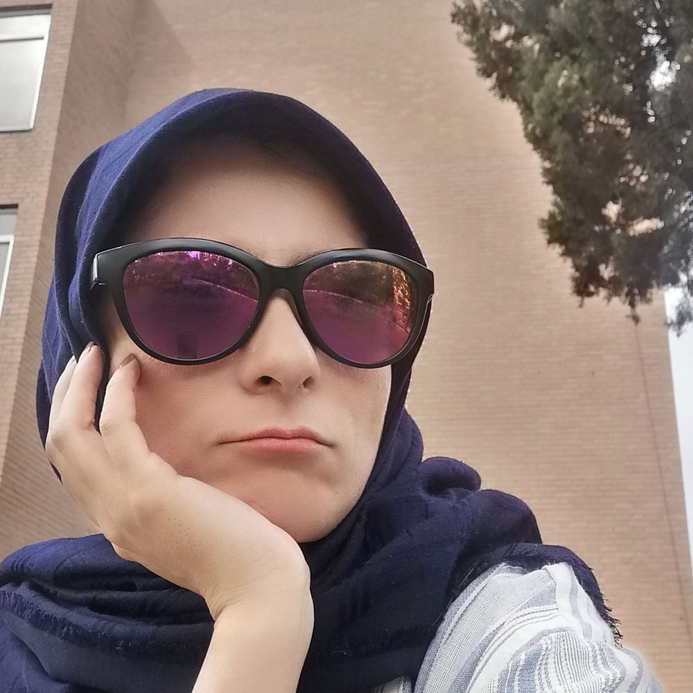 Zohre Sadat 