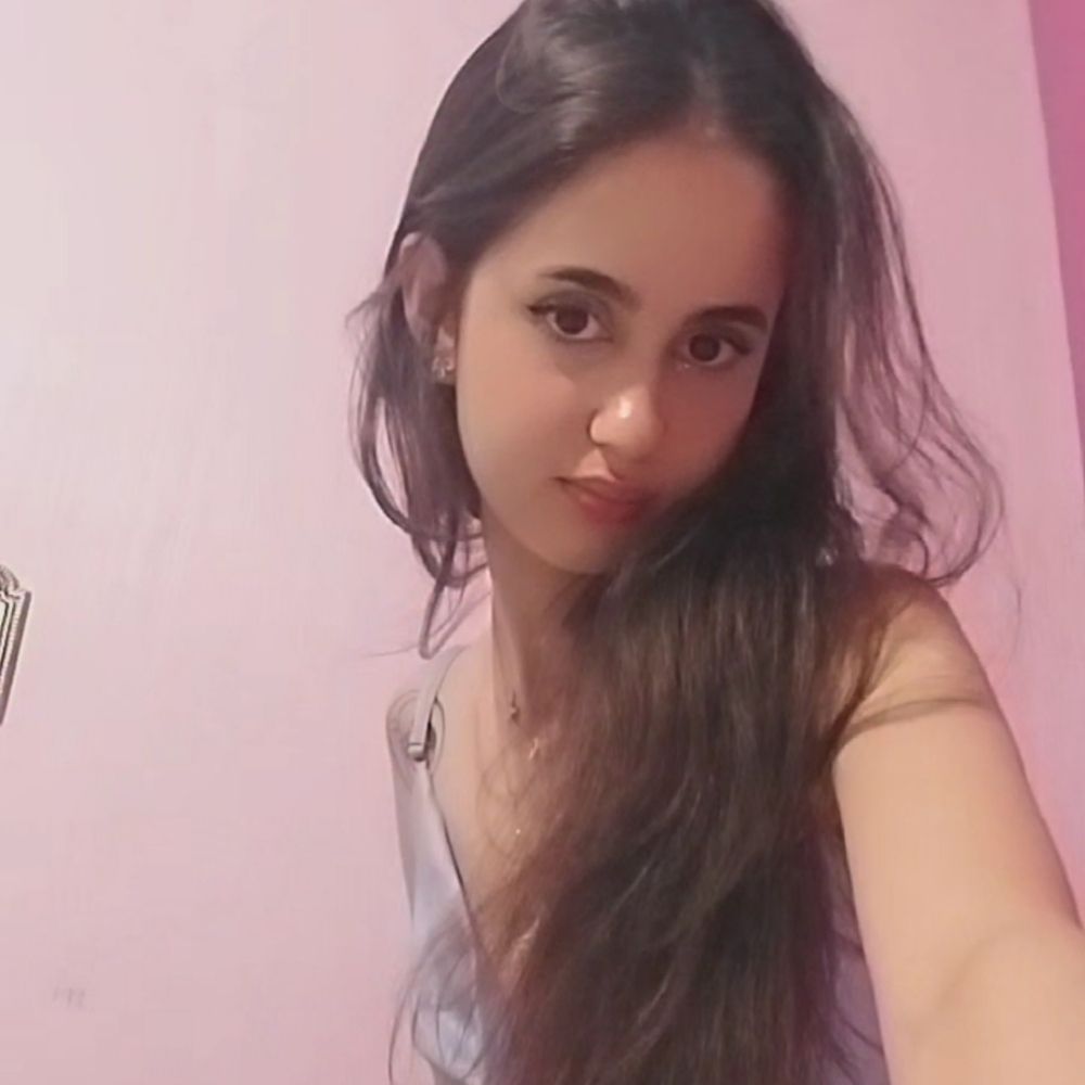 Natalia Oliveira☆.。.:*・°