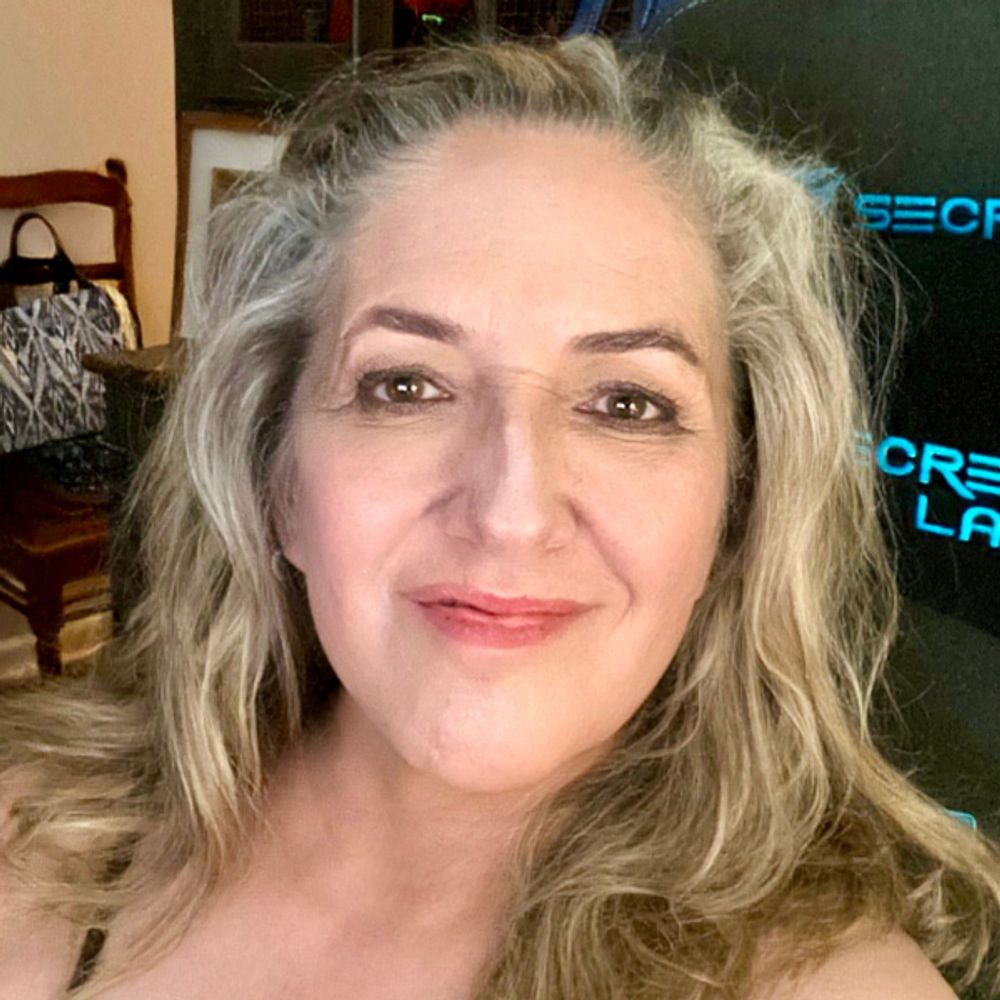 Pamela DuMond Storyteller