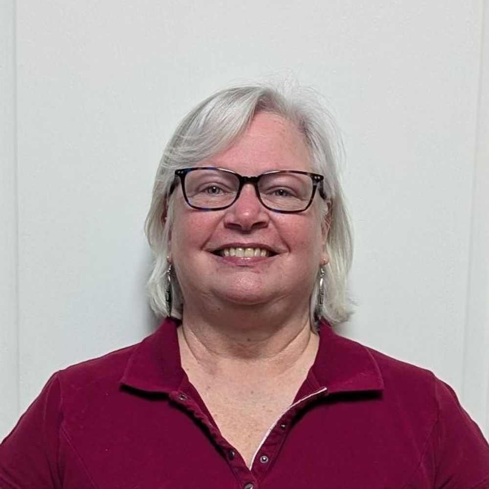 Eileen Fox - Fox Touring and Adventures
