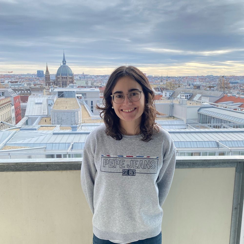 Núria Nadal-Gratacós