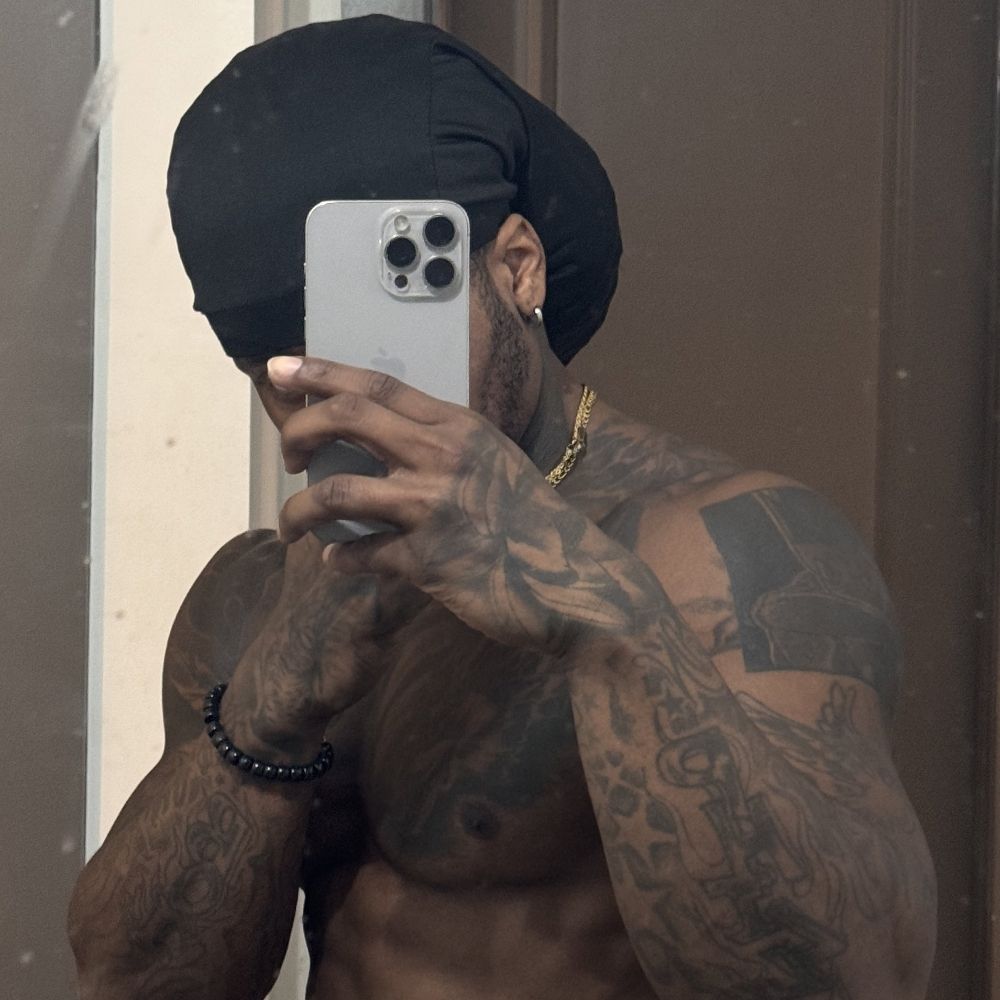𝐀𝐑𝐄𝐒.