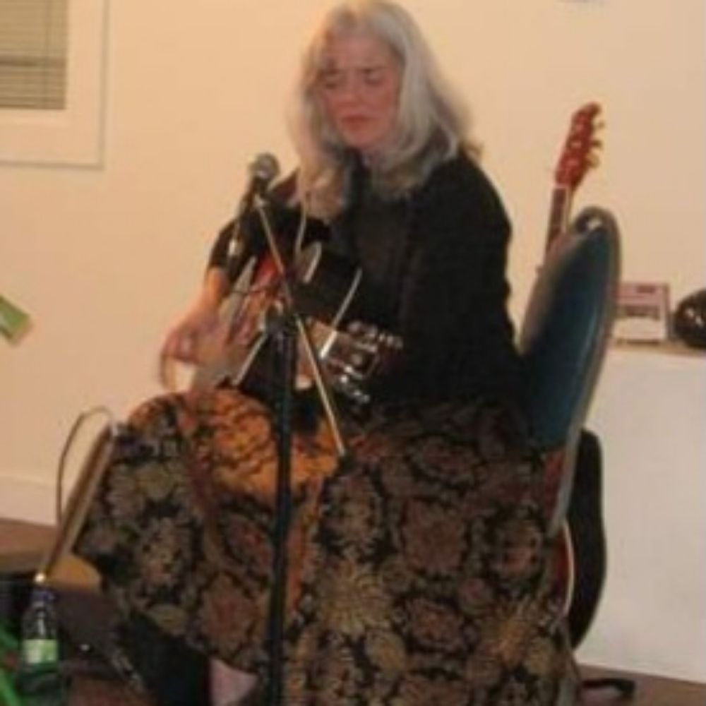 Debbie Adshade