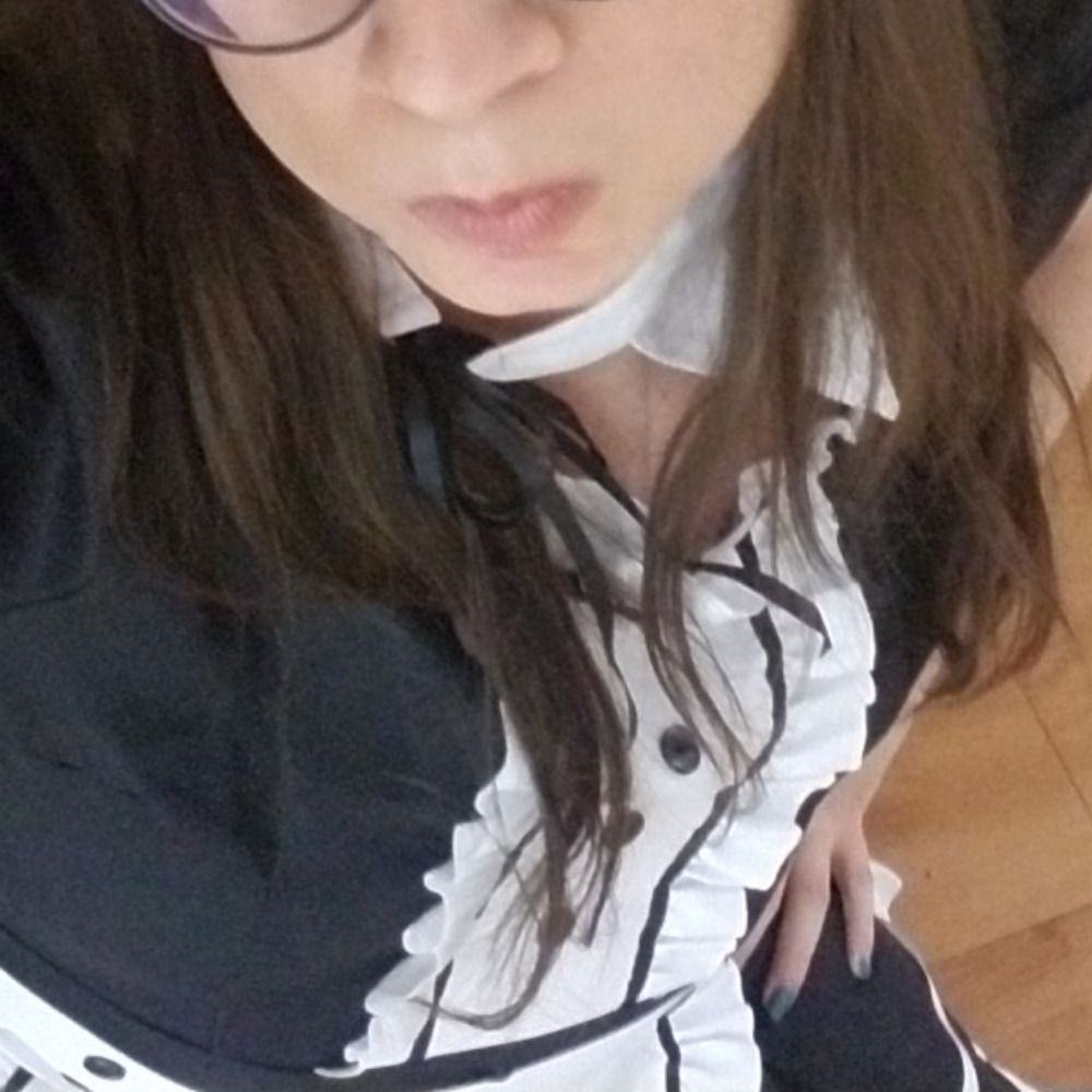 Ditzy Maid and Nerdy Doll