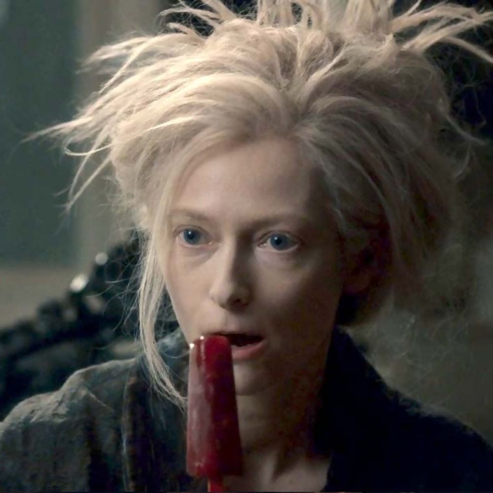 Tipsy_Hedren