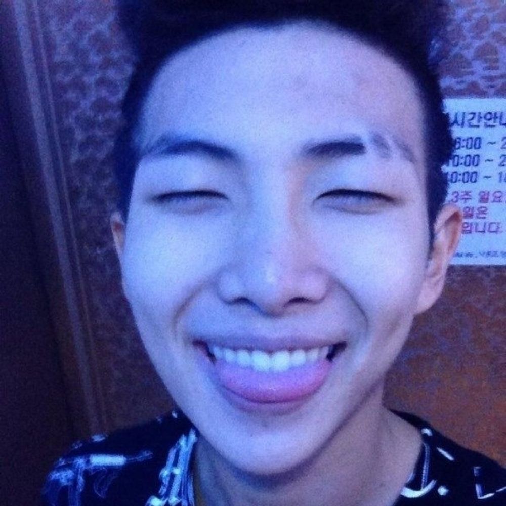 Isão tá com saudade do Namjoon☹️