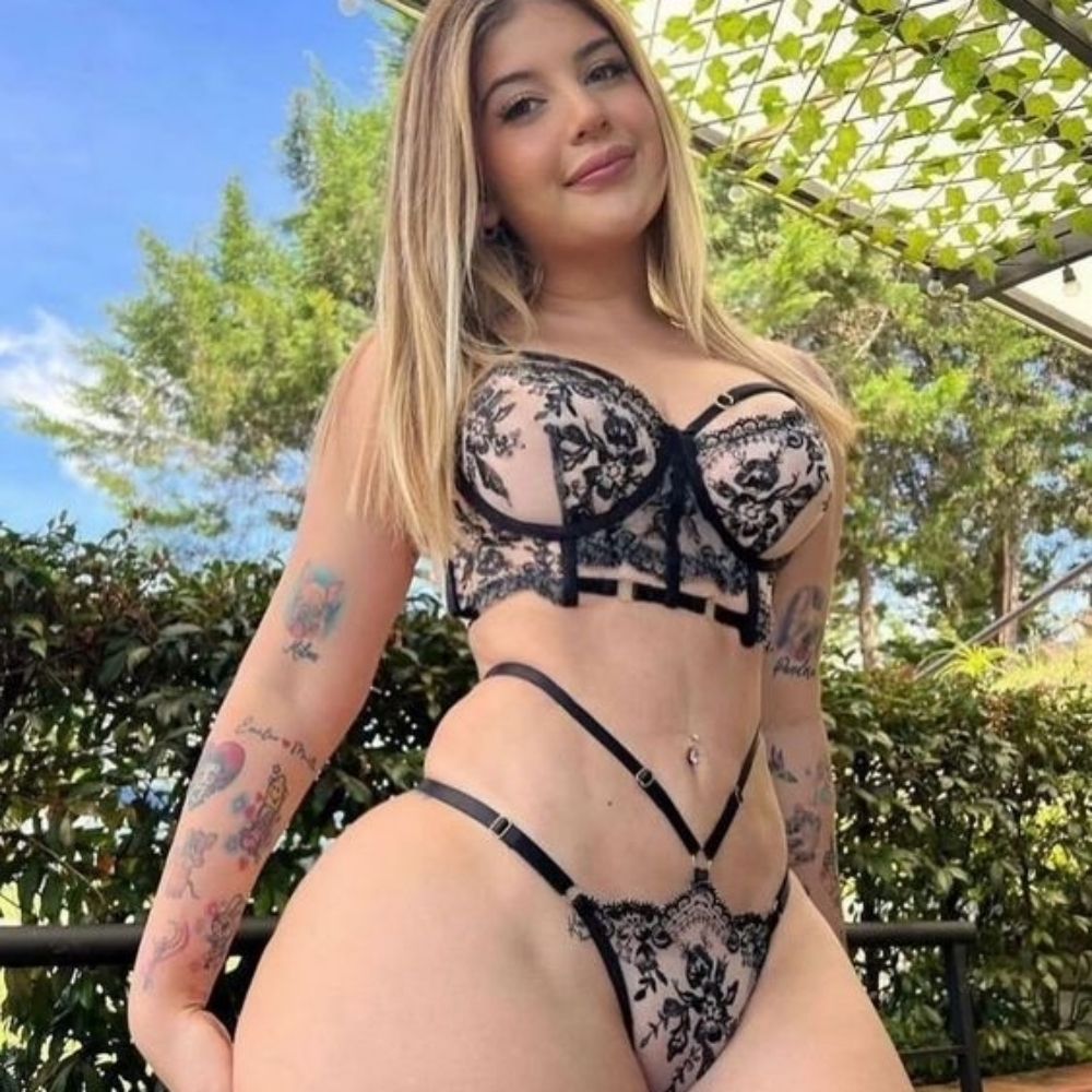 LARICINHA (VAZADINHOS AQUI)