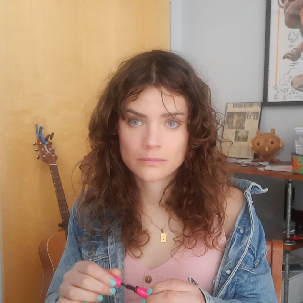Weird Elle