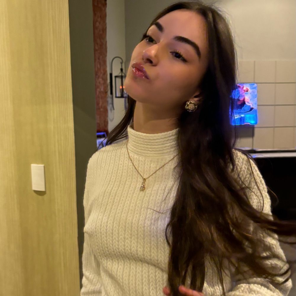 Marcela💗