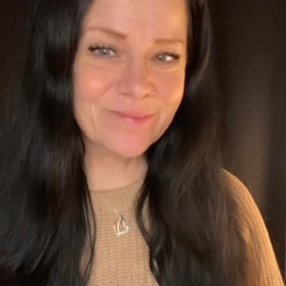 Annika B Carlsson