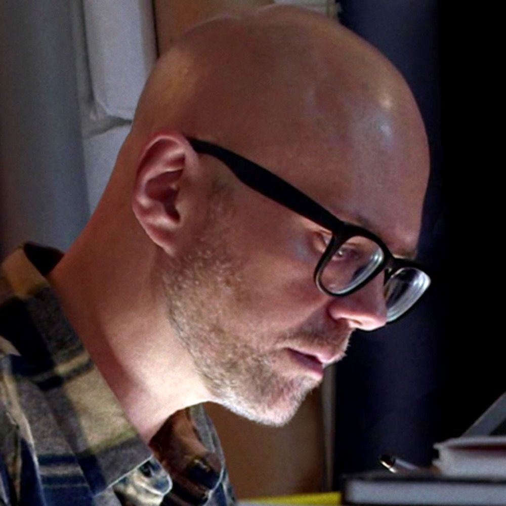 Aaron Lea