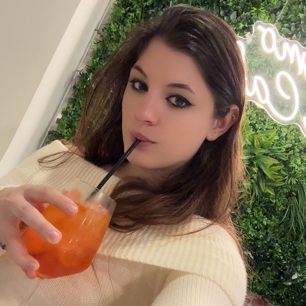 𝐌 𝐄 𝐒 𝐒 𝐀 𝐋 𝐈 𝐍 𝐀 ♡