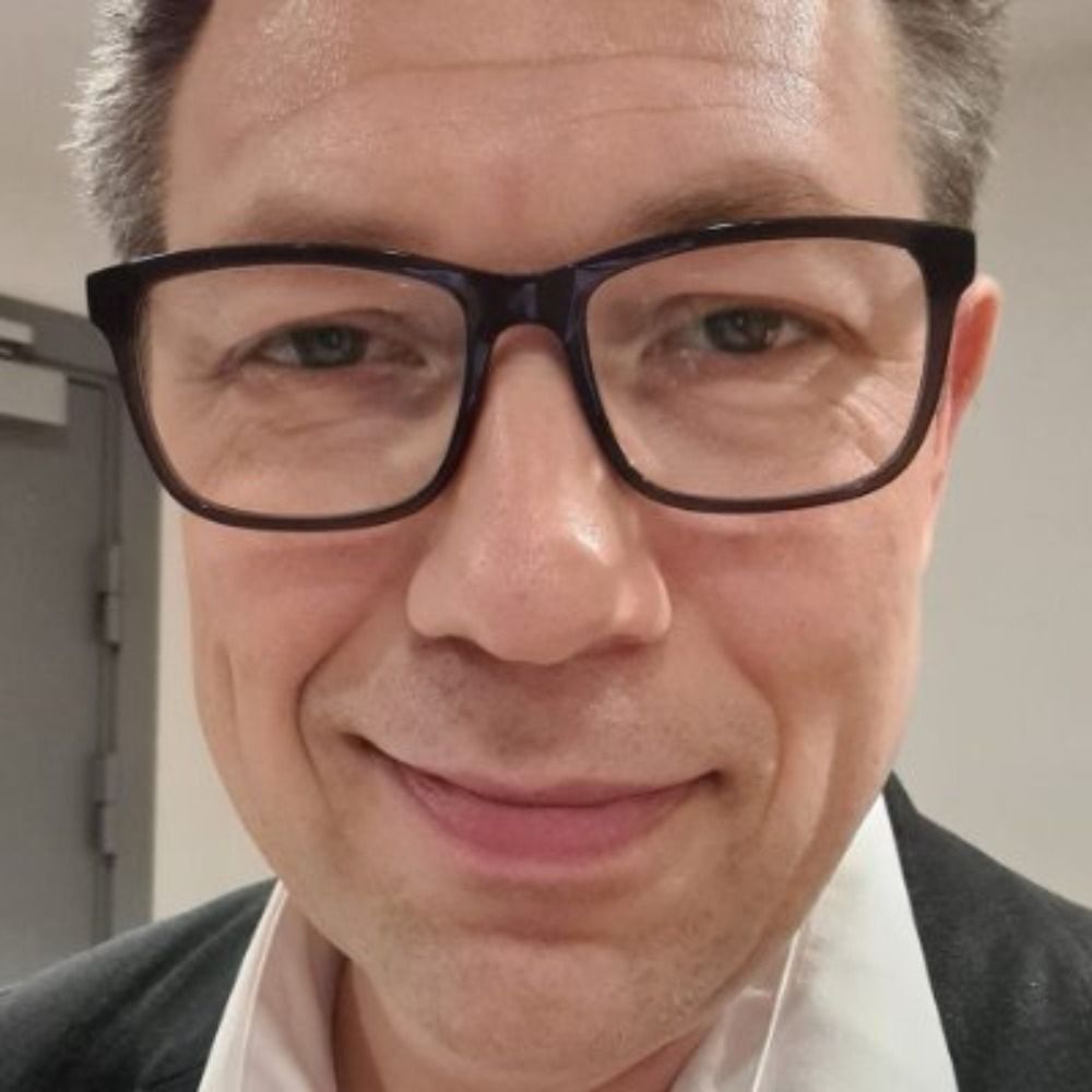 Sebastian Vikkelsøe-Engelbrecht