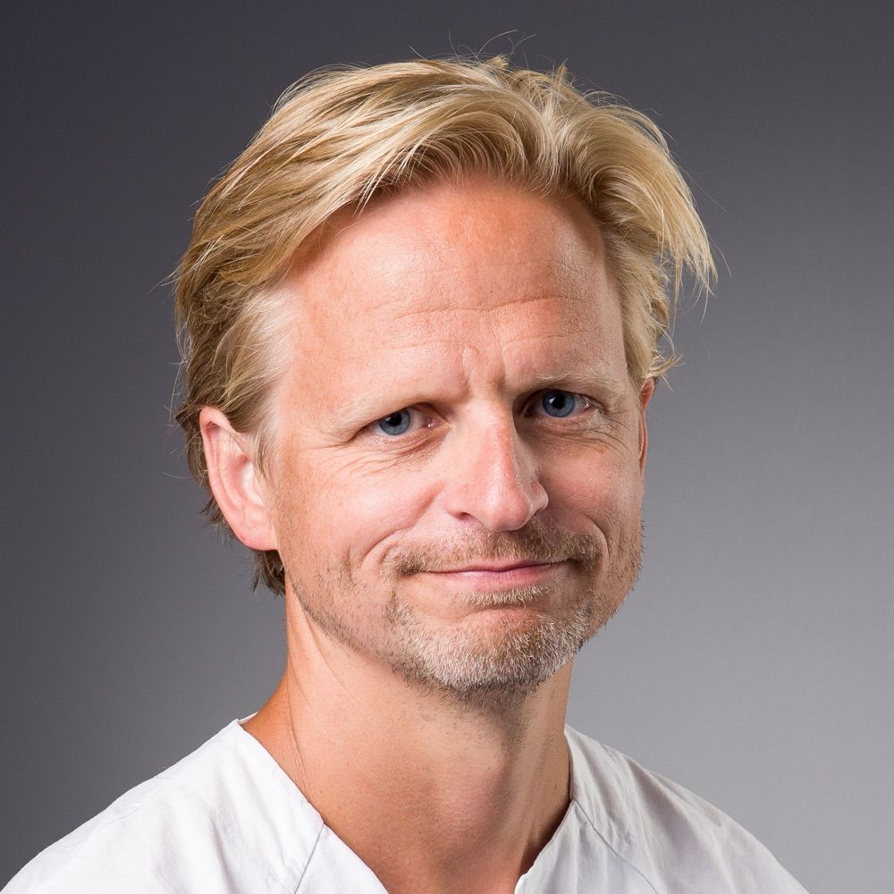 Johannes R Hov