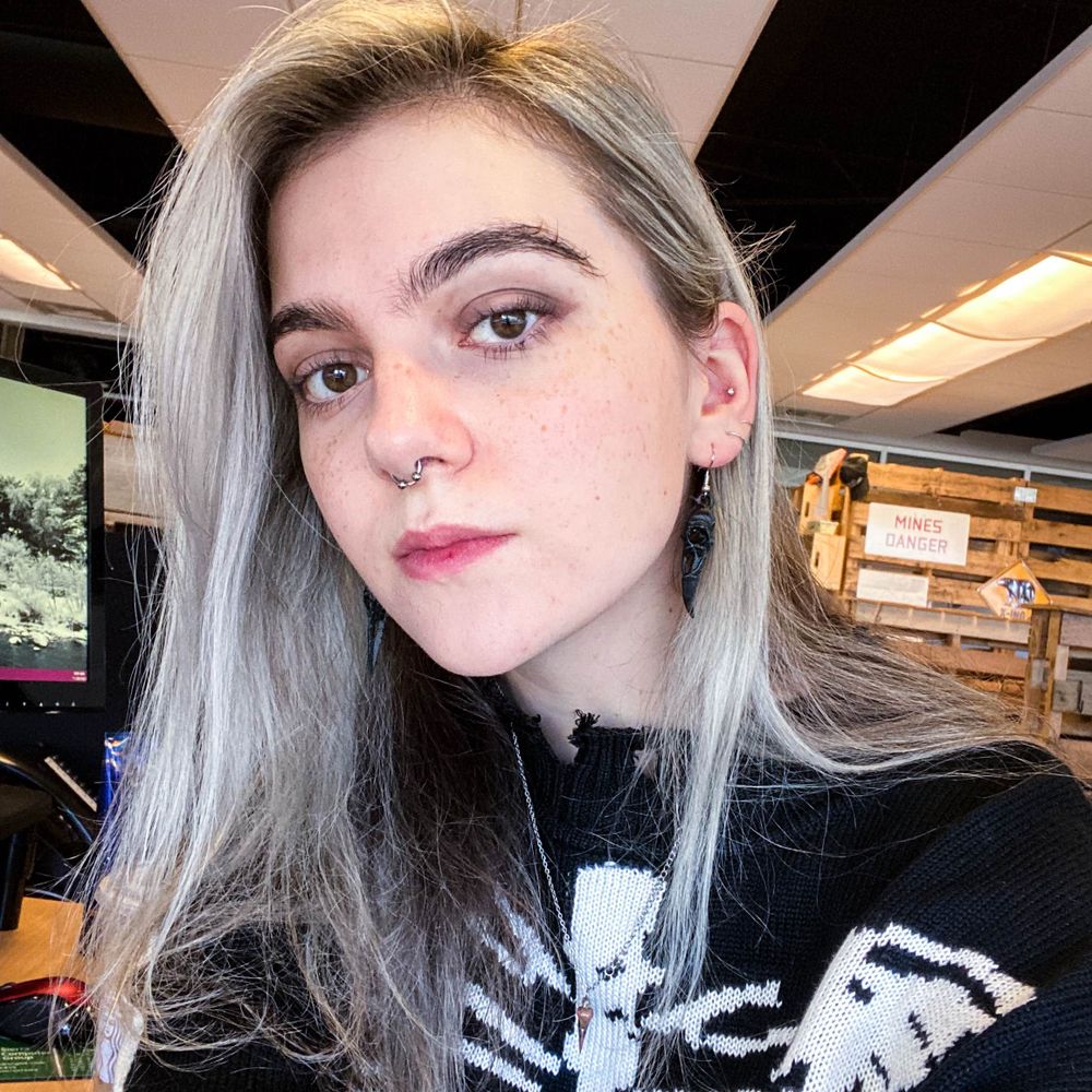 maddie 🏴‍☠️