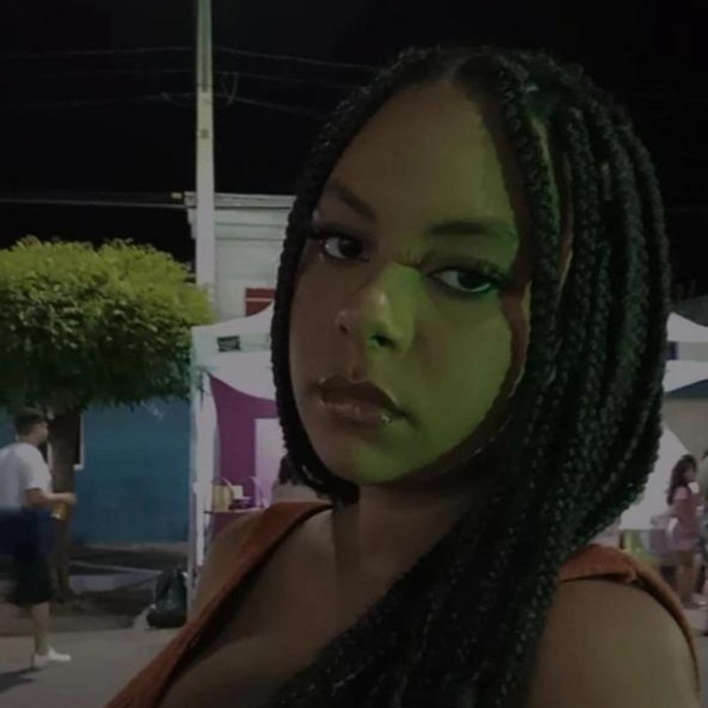 Ana Laura 