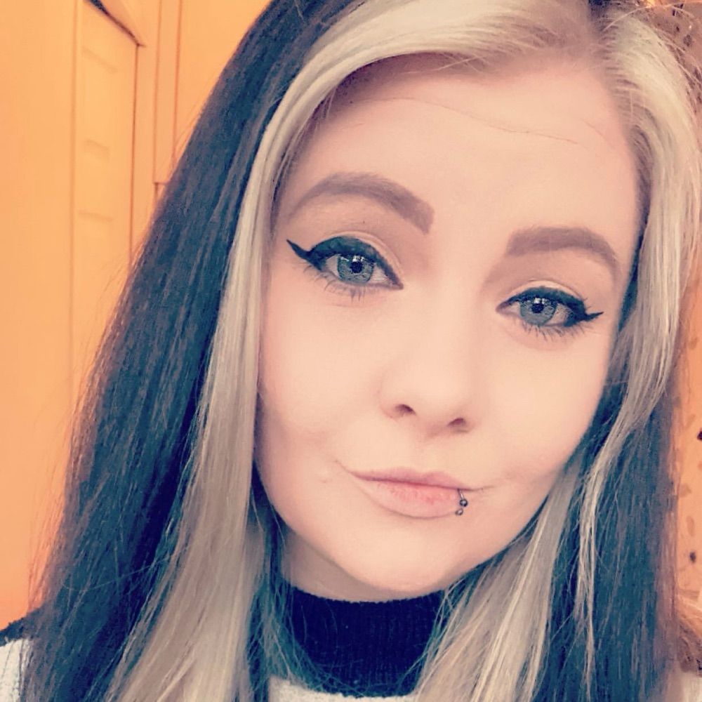 EllJayyXO