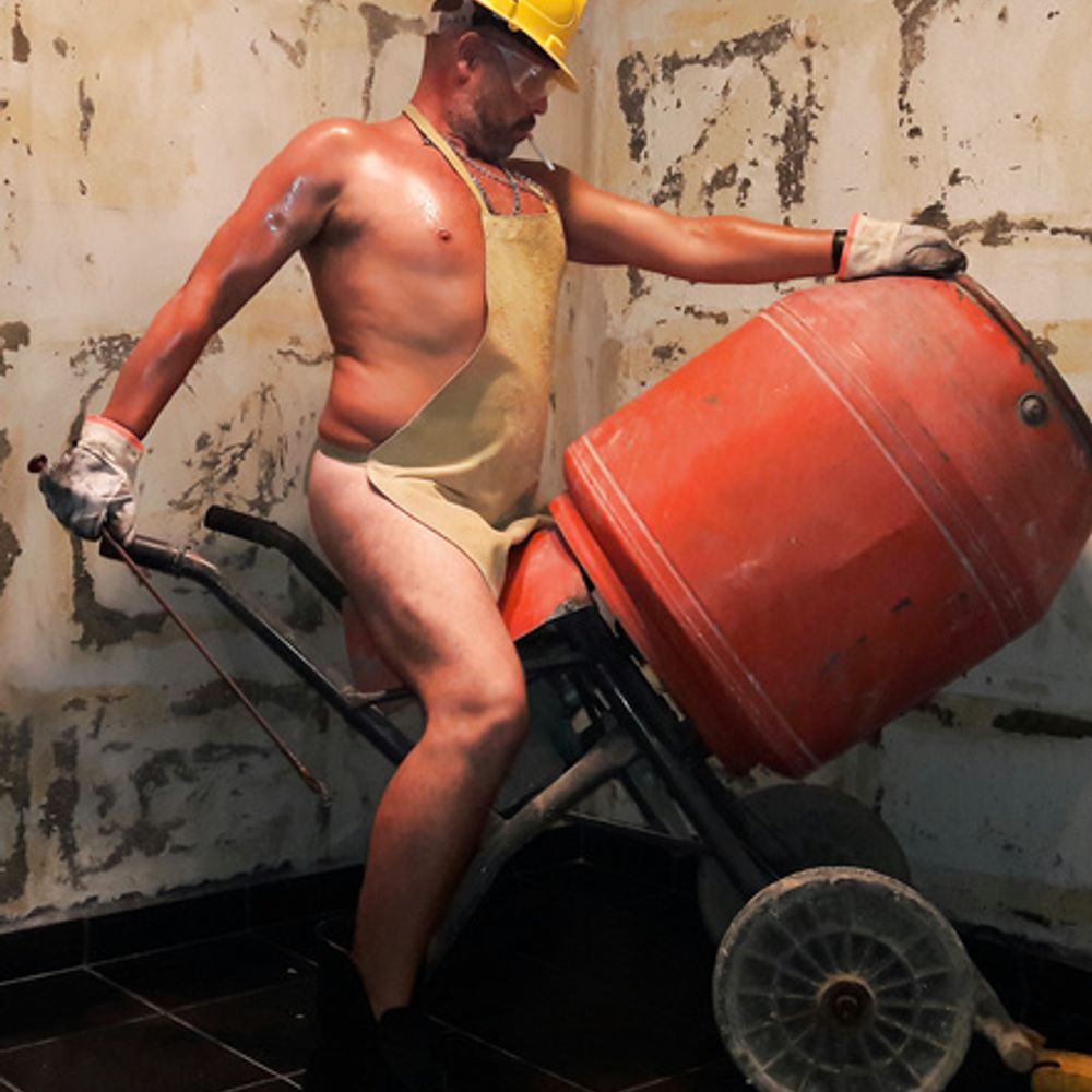 MACHOPIG